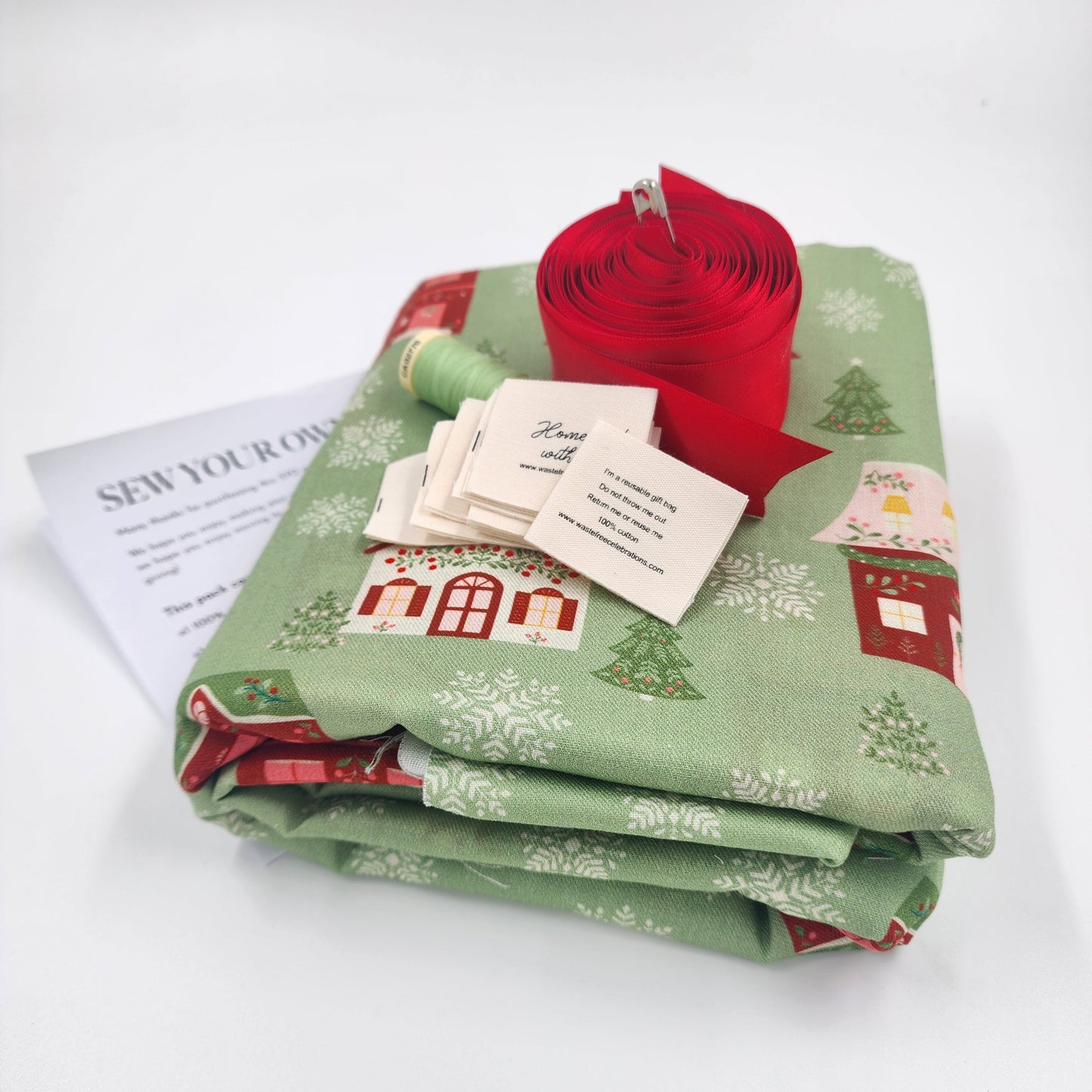 Folk Julandsby (SYO Reusable Gift Bag Set)